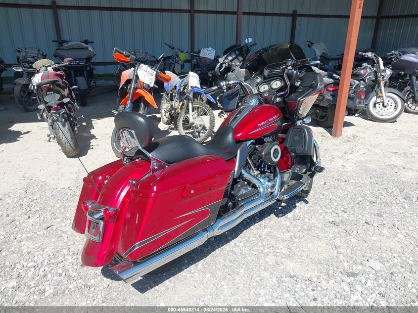 HARLEY-DAVIDSON FLTRX 2010