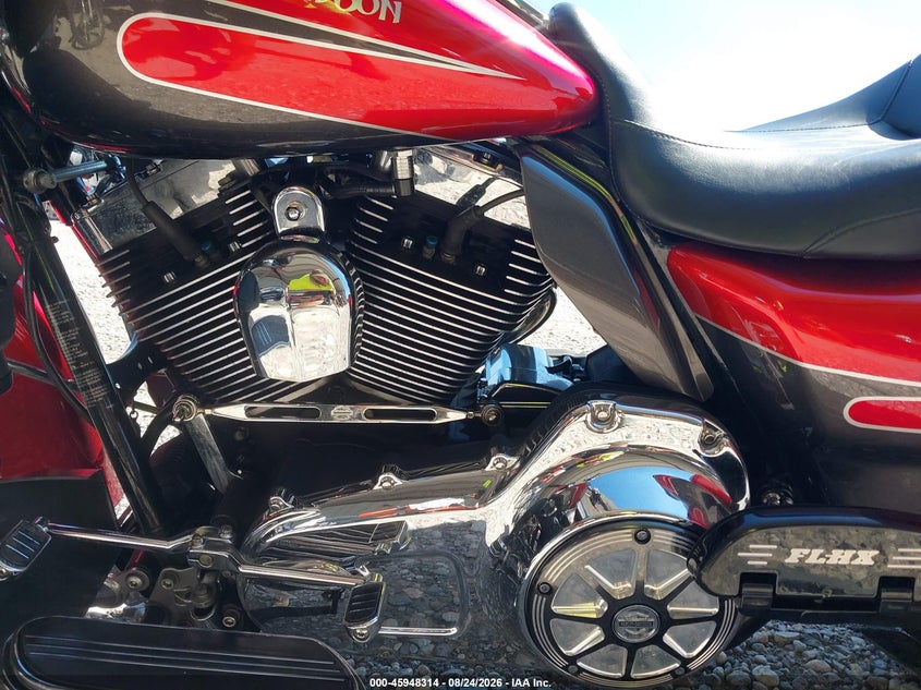 HARLEY-DAVIDSON FLTRX 2010