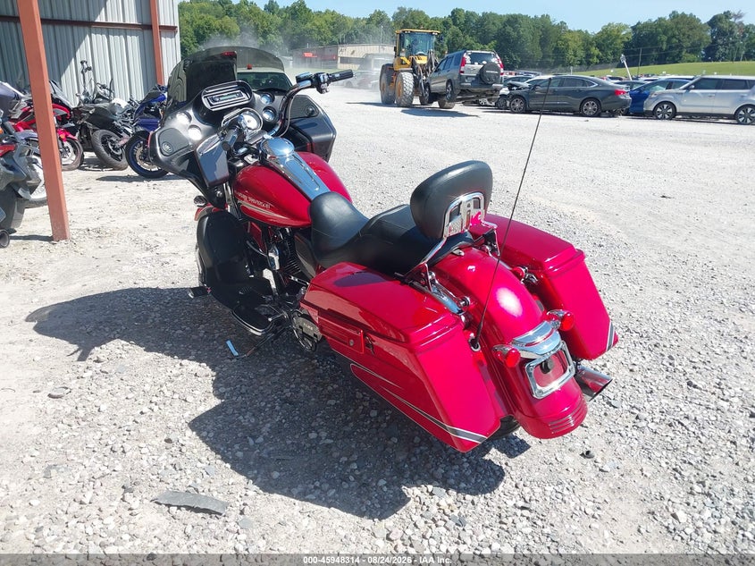 2010 HARLEY-DAVIDSON FLTRX auction photo 3