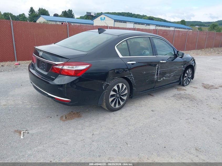 2017 HONDA ACCORD HYBRID auction photo 4