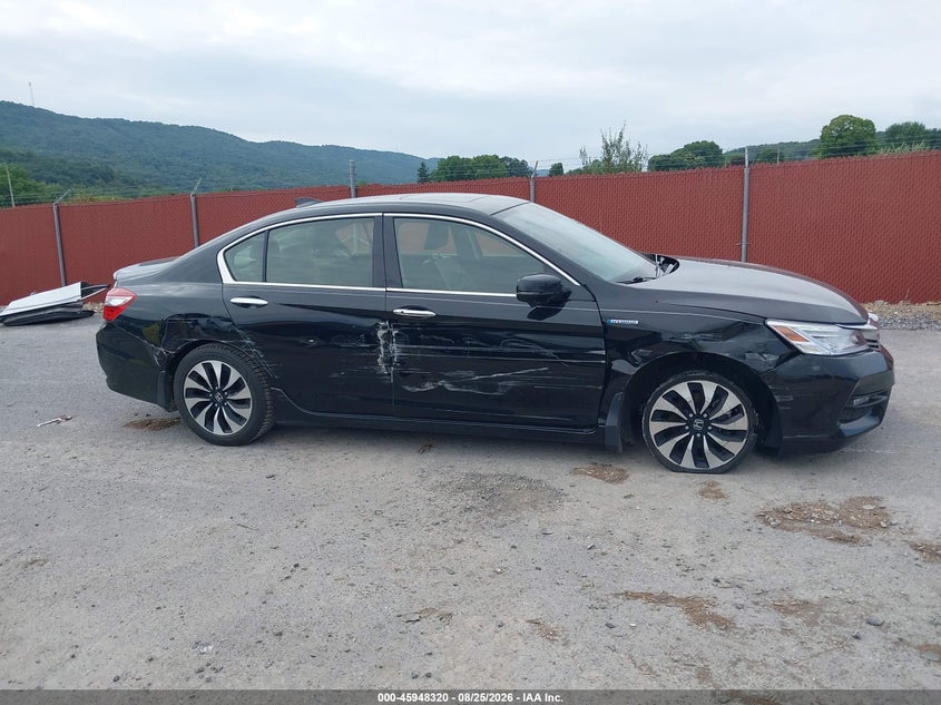 2017 HONDA ACCORD HYBRID auction photo 6