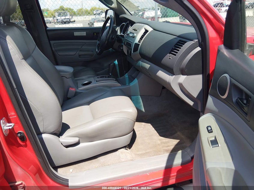 2005 TOYOTA TACOMA auction photo 5