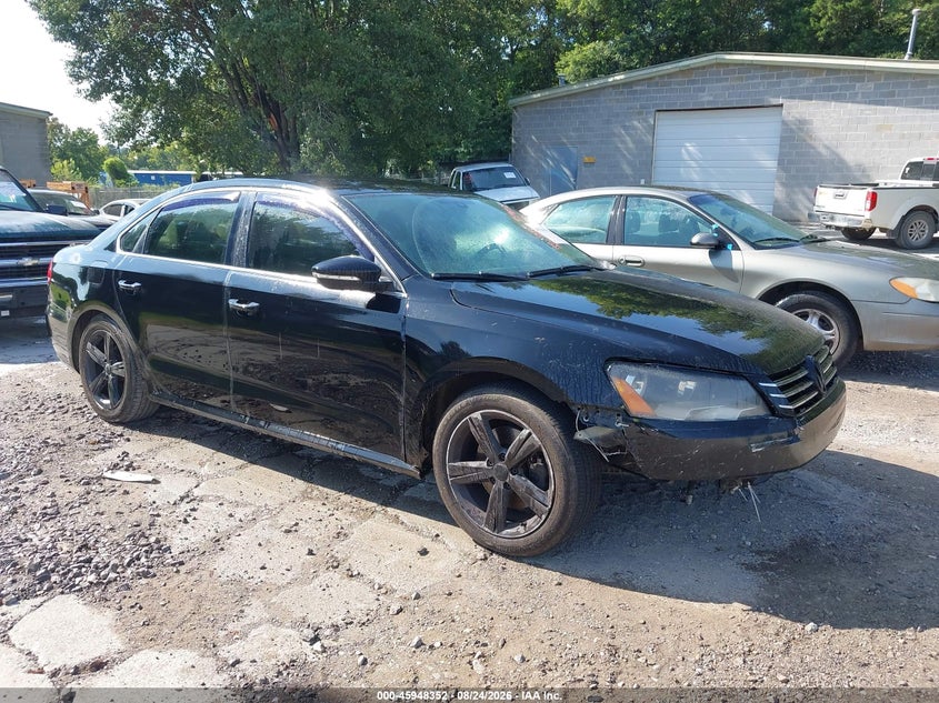 2012 VOLKSWAGEN PASSAT auction photo 1