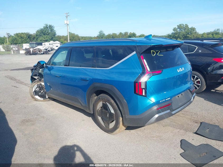 2024 KIA EV9 auction photo 3