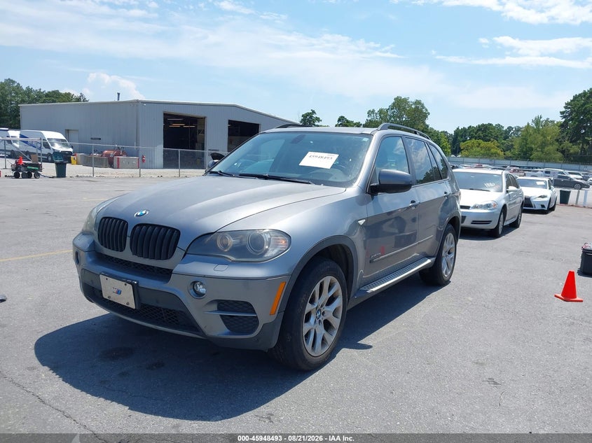 2011 BMW X5 auction photo 2