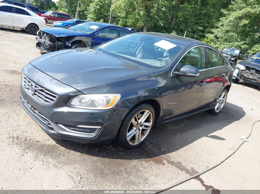 2015 VOLVO S60 auction photo 2