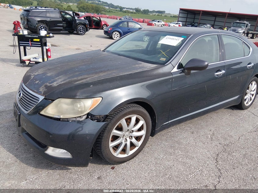 2007 LEXUS LS 460 auction photo 2