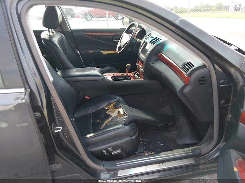 2007 LEXUS LS 460 auction photo 5