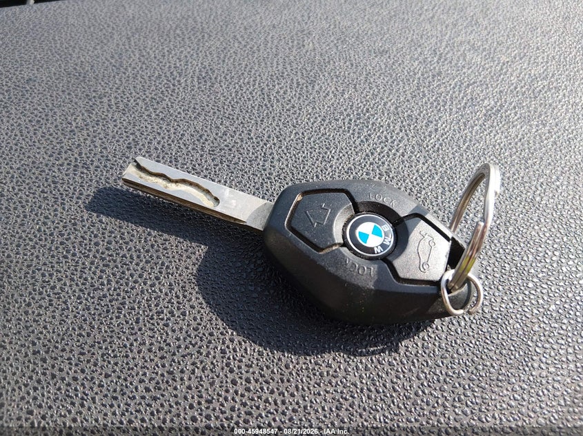 BMW Z4 2007 VIN 4USBU53507LW92815