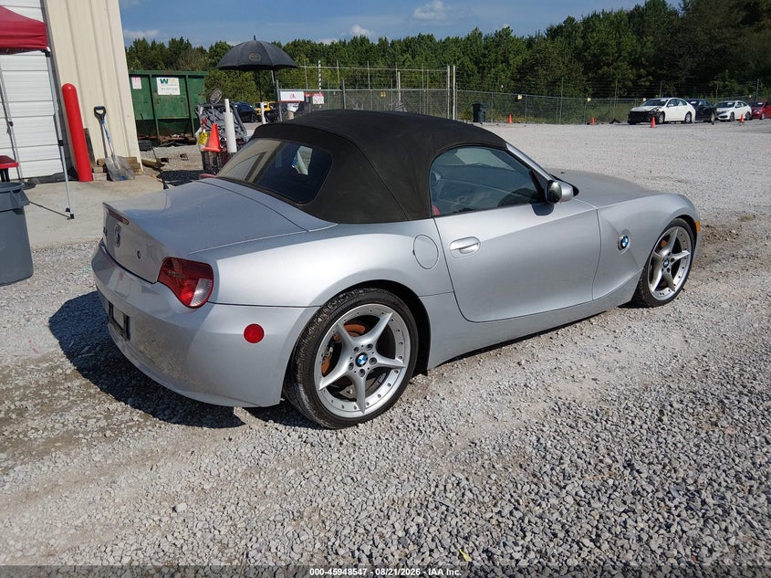 BMW Z4 2007 VIN 4USBU53507LW92815