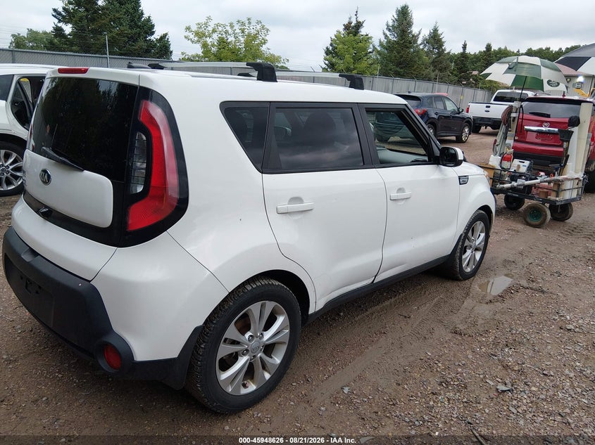 2015 KIA SOUL auction photo 4