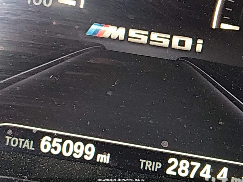 BMW M550I - zdjęcie 16