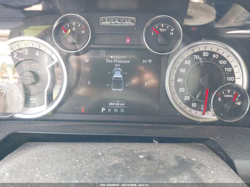 2014 RAM 1500 auction photo 7