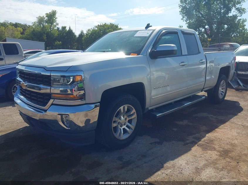 2017 Chevrolet Silverado, Удар ззаду, IAAI, VIN 1GCVKREC7HZ391193 — фото 2