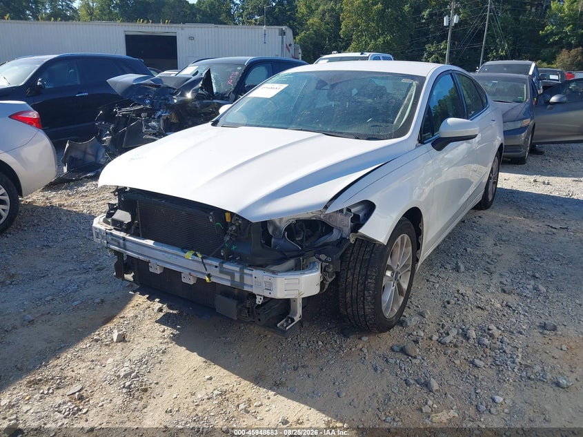 2019 Ford Fusion, Front & Rear, IAAI, VIN 3FA6P0HD3KR146558 — photo 2