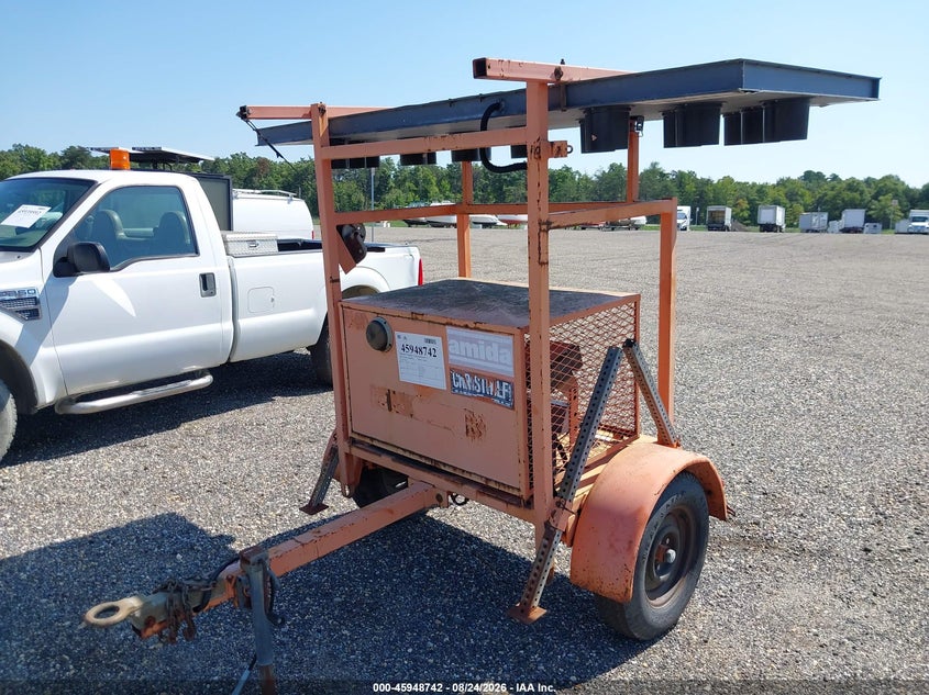 2000 AMIDA ARROWBOARD TRAFFIC SIGN auction photo 2