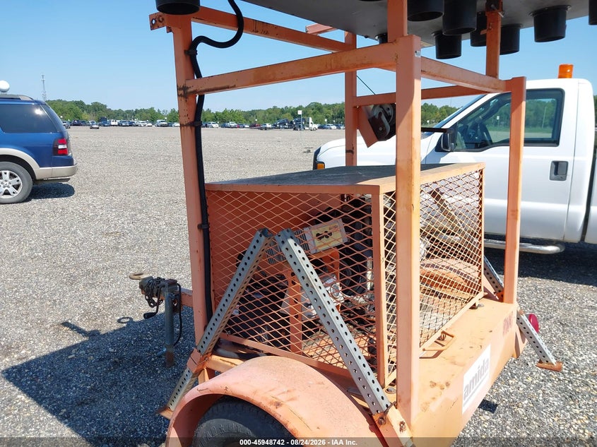 2000 AMIDA ARROWBOARD TRAFFIC SIGN auction photo 8