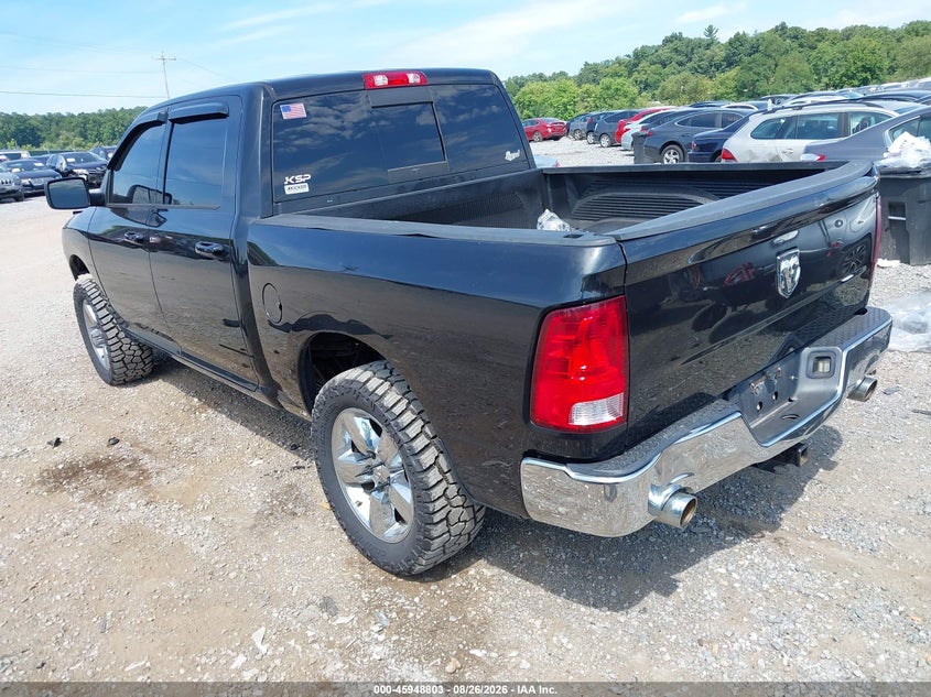 2015 RAM 1500 auction photo 3