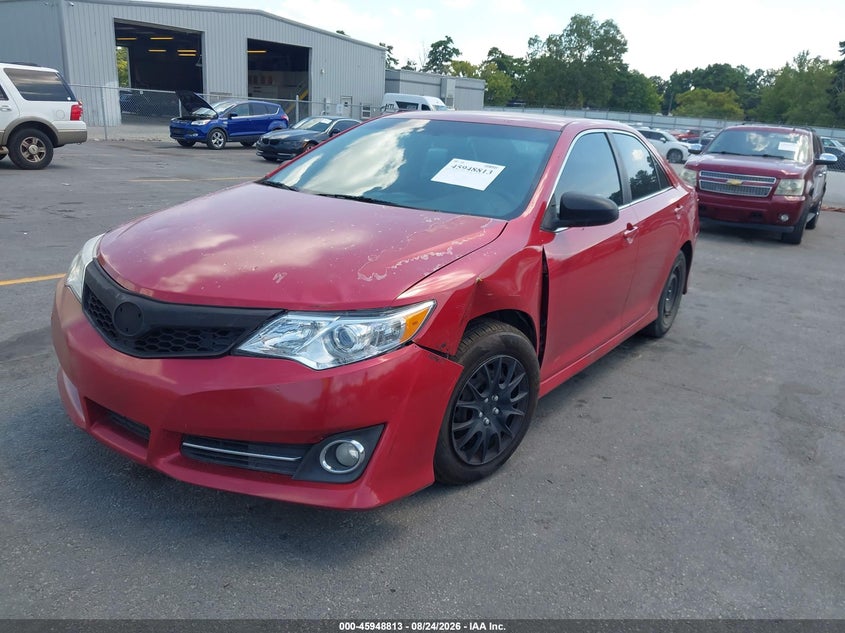 2014 Toyota Camry, Front & Rear, IAAI, VIN 4T1BF1FK8EU867910 — photo 2