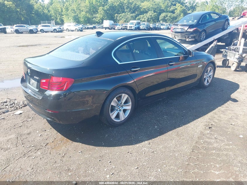 2011 BMW 528I auction photo 4