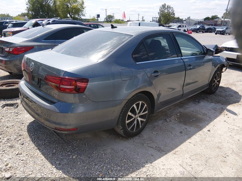 2017 VOLKSWAGEN JETTA auction photo 4