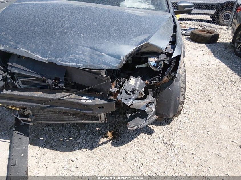 2017 VOLKSWAGEN JETTA auction photo 6