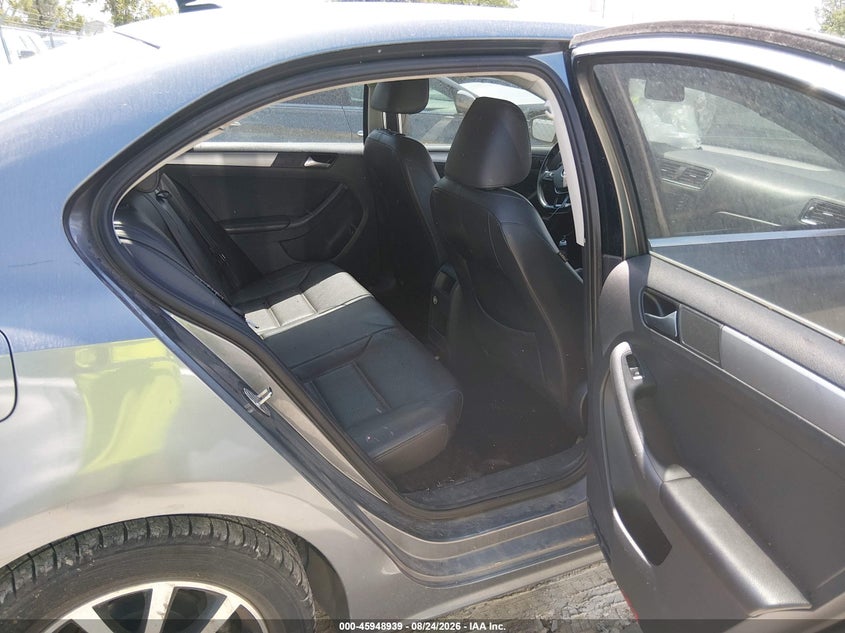 2017 VOLKSWAGEN JETTA auction photo 8