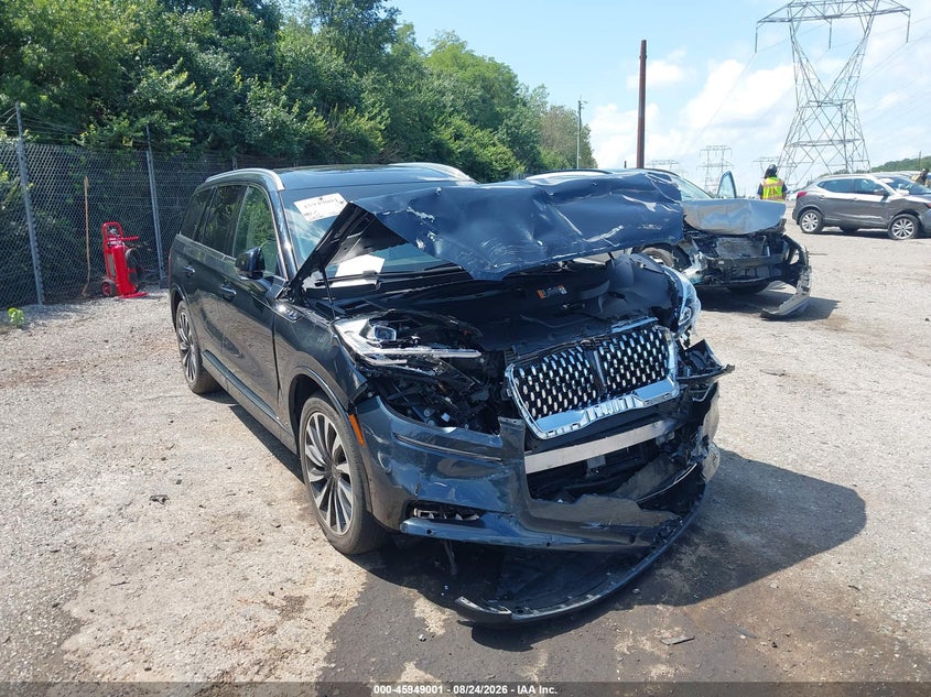 2023 LINCOLN AVIATOR auction photo 6