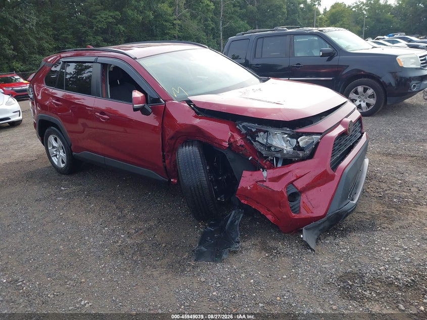 2021 TOYOTA RAV4 auction photo 1