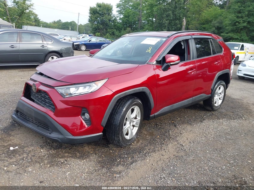 2021 TOYOTA RAV4 auction photo 2
