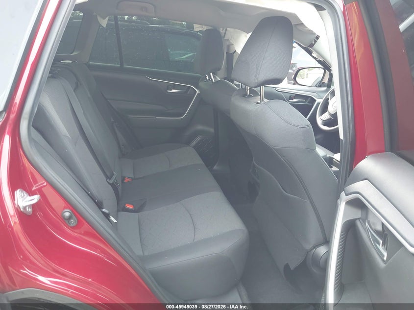 2021 TOYOTA RAV4 auction photo 8