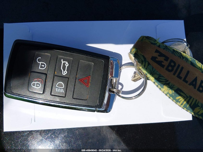 LAND-ROVER DISCOVERY 2018 VIN SALRR2RK2JA070536