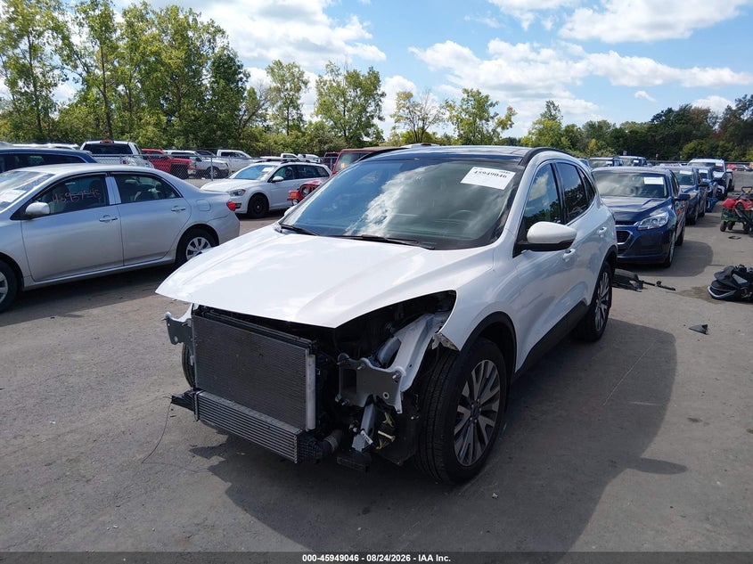 2020 Ford Escape, Front End, IAAI, VIN 1FMCU9J97LUB96899 — photo 2