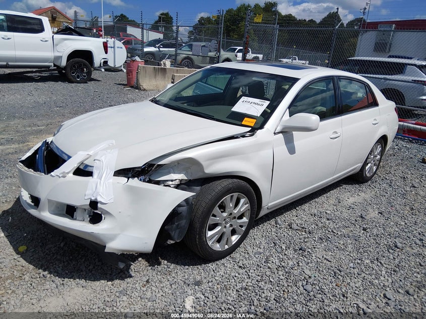 2010 Toyota Avalon, Front End, IAAI, VIN 4T1BK3DB1AU365437 — photo 2