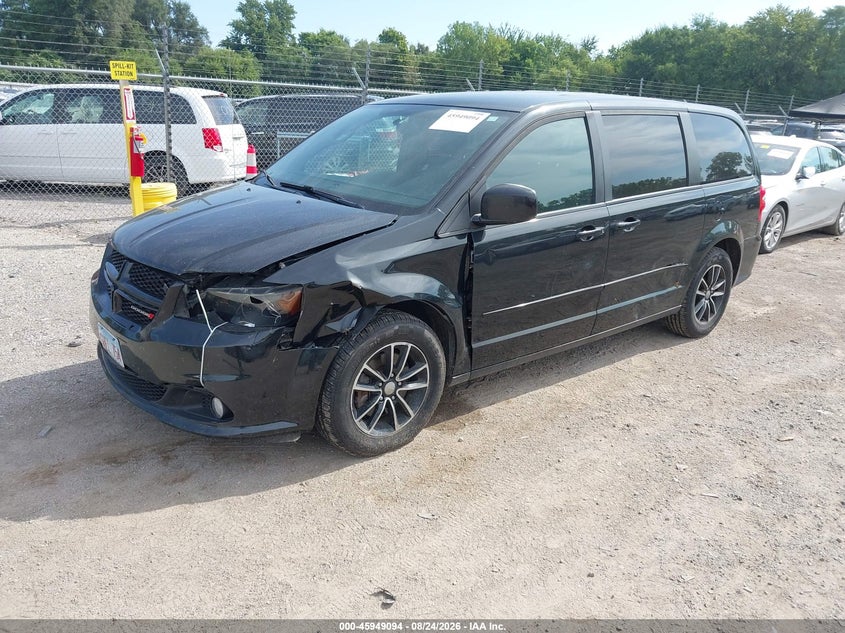 2017 Dodge Caravan, Front End, IAAI, VIN 2C4RDGEG6HR718440 — photo 2