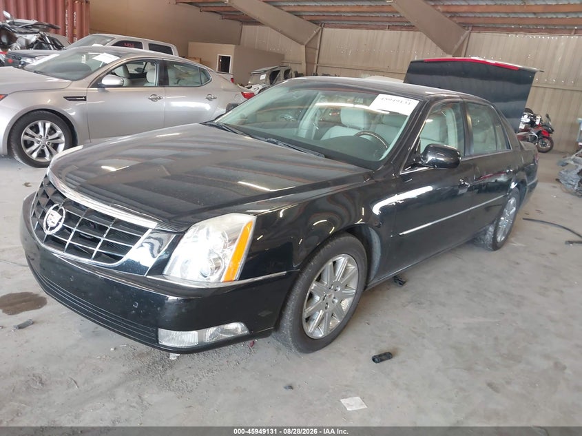 2011 CADILLAC DTS — zdjęcie 2