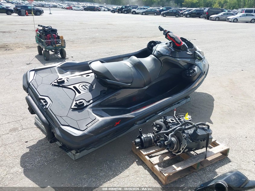 2022 SEADOO PERSONAL WATERCRAFT auction photo 4