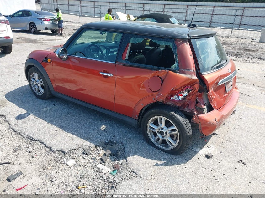 Vin: wmwsu3c58bt096724, lot: 46448404, mini cooper 20113