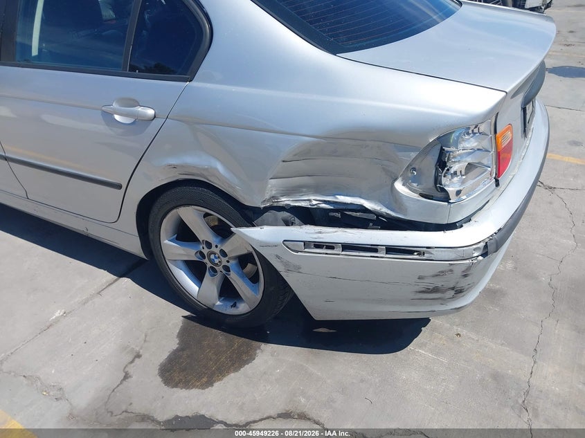 2004 BMW 325I auction photo 6