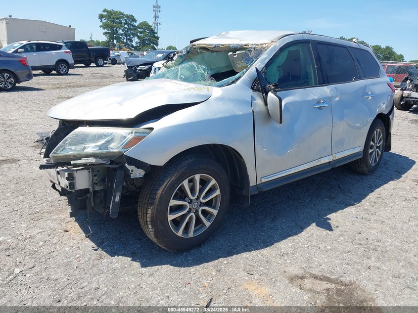 2014 Nissan Pathfinder, Right Side, IAAI, VIN 5N1AR2MN4EC684984 — photo 2