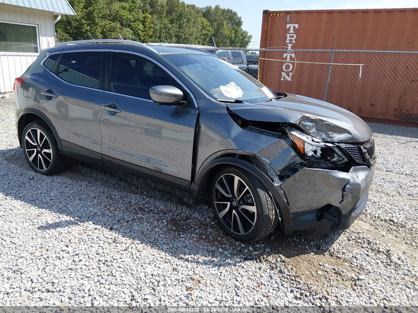 Vin: jn1bj1cr6jw200792, lot: 46448546, nissan rogue sport sl 20181