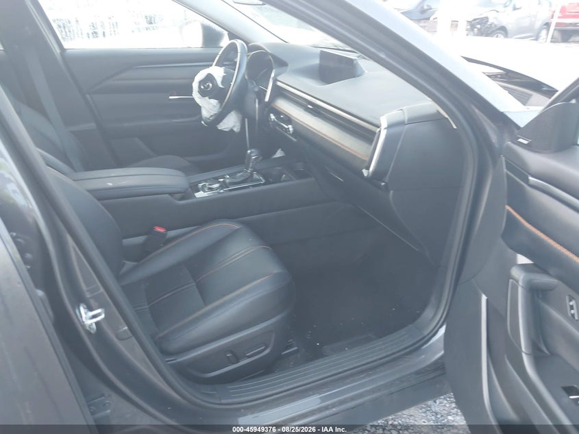 MAZDA CX-50 - zdjęcie 5