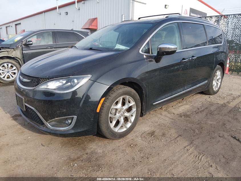 2019 Chrysler Pacifica, Hail, IAAI, VIN 2C4RC1GG6KR551842 — photo 2