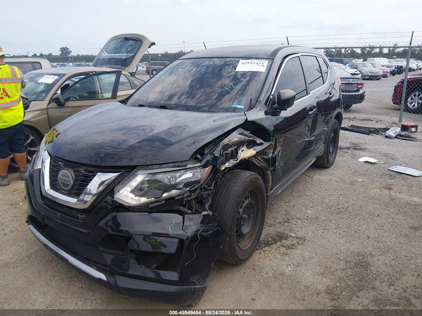 2018 Nissan Rogue, Left Side, IAAI, VIN KNMAT2MT5JP605412 — photo 2