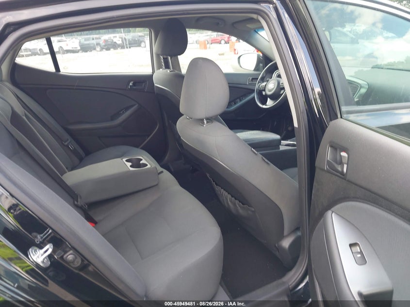 KIA OPTIMA 2015 VIN 5XXGM4A7XFG441065