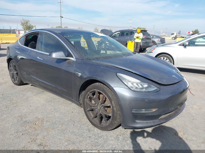2019 TESLA MODEL 3 auction photo 1