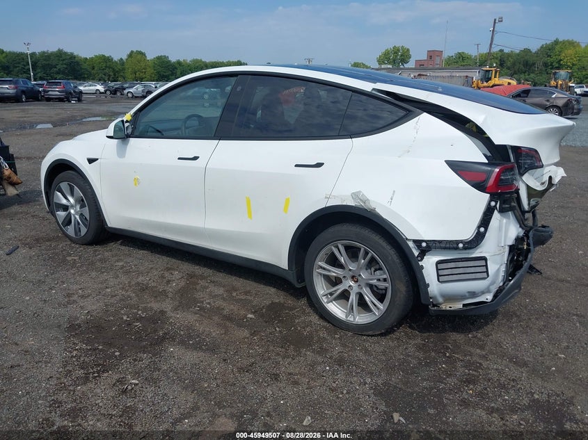 2023 TESLA MODEL Y auction photo 3