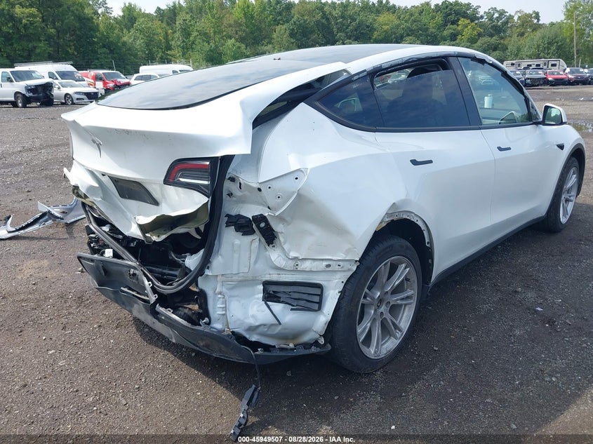 2023 TESLA MODEL Y auction photo 6