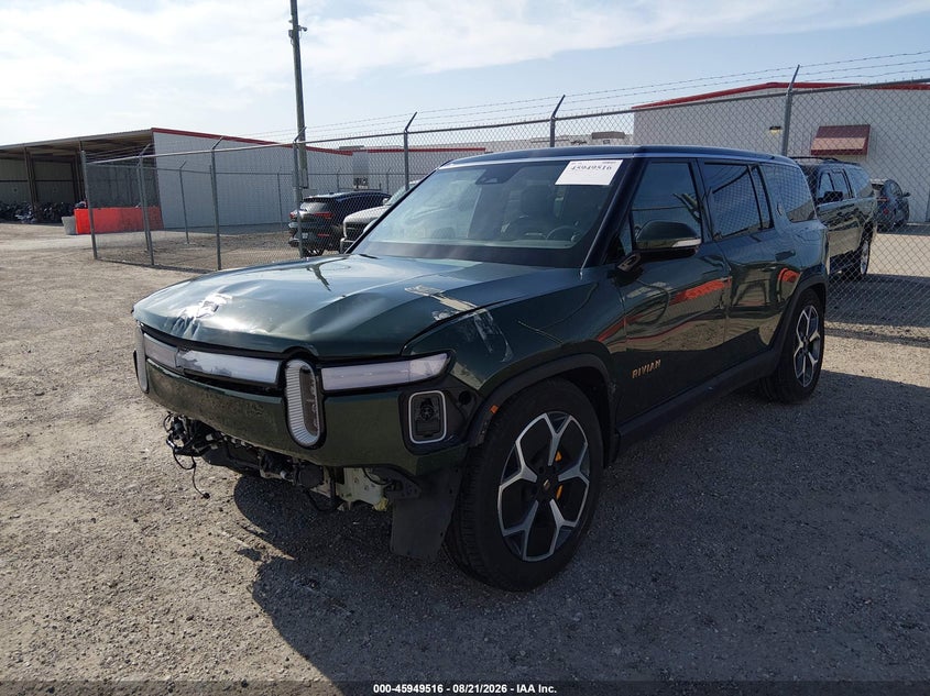 2024 RIVIAN R1S auction photo 2