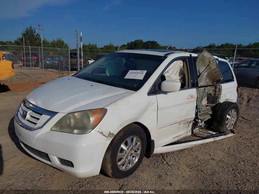 2008 Honda Odyssey, Left & Right Side, IAAI, VIN 5FNRL38718B056740 — photo 2